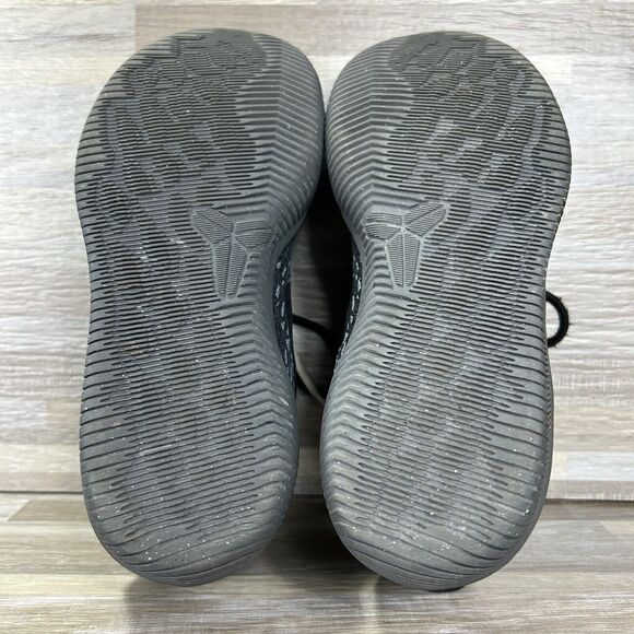 Nike Kobe Mamba Instinct Low Men’s 7 Dark Grey Sneaker Basketball 852473-001 main image 12